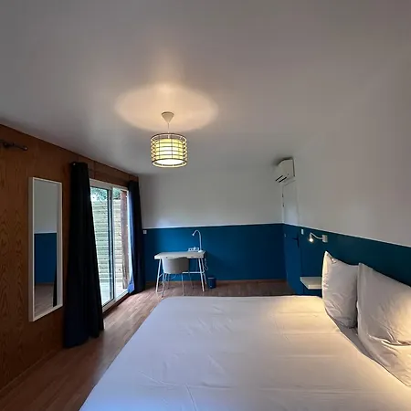 אכסניה Le Tuc *