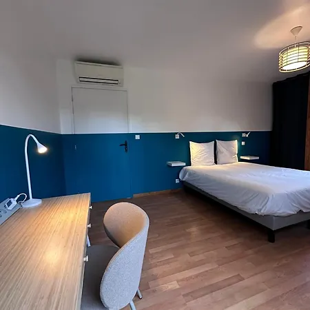 Le Tuc אכסניה מסאנז'