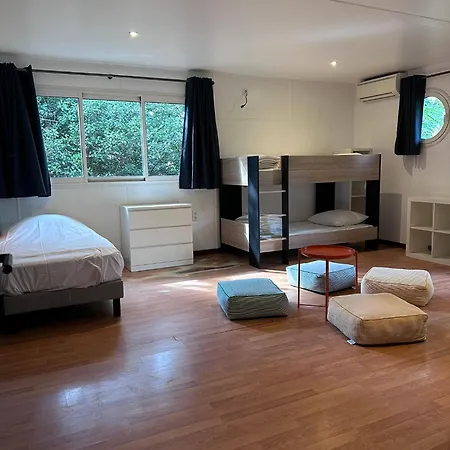 Le Tuc * מסאנז'