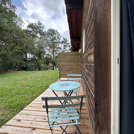 אכסניה Le Tuc *